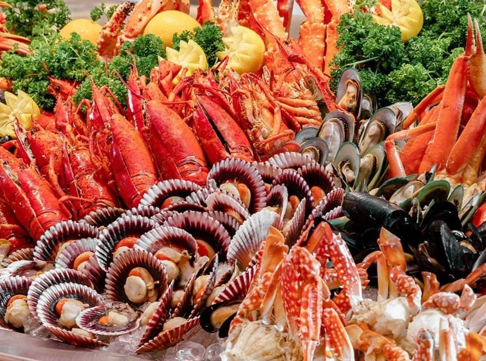 Lobster Claws Lunch - Image 1 of 1